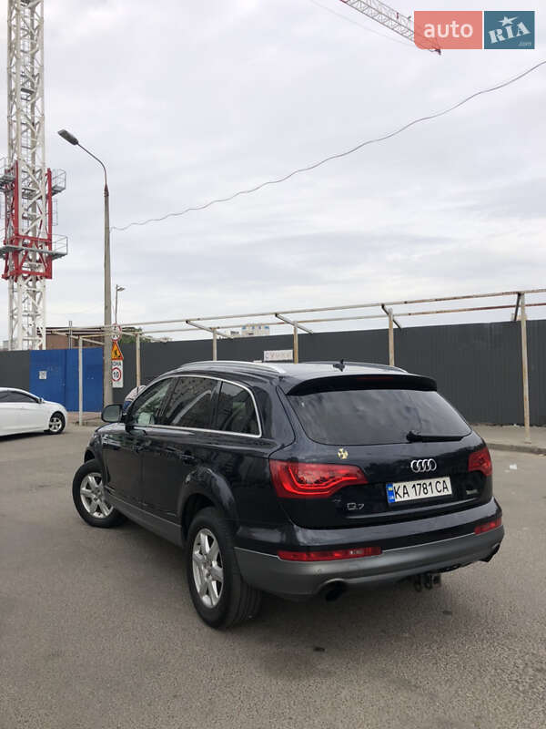 Позашляховик / Кросовер Audi Q7 2011 в Києві фото 6 Позашляховик / Кросовер Audi Q7 2011 в Києві