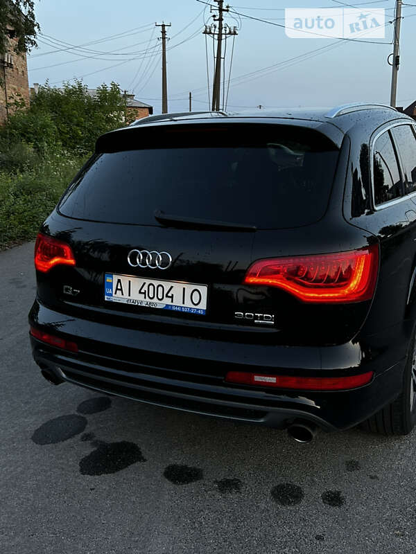 Внедорожник / Кроссовер Audi Q7 2010 в Мироновке
