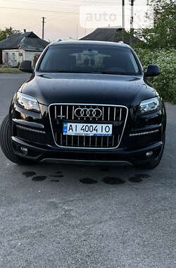 Внедорожник / Кроссовер Audi Q7 2010 в 