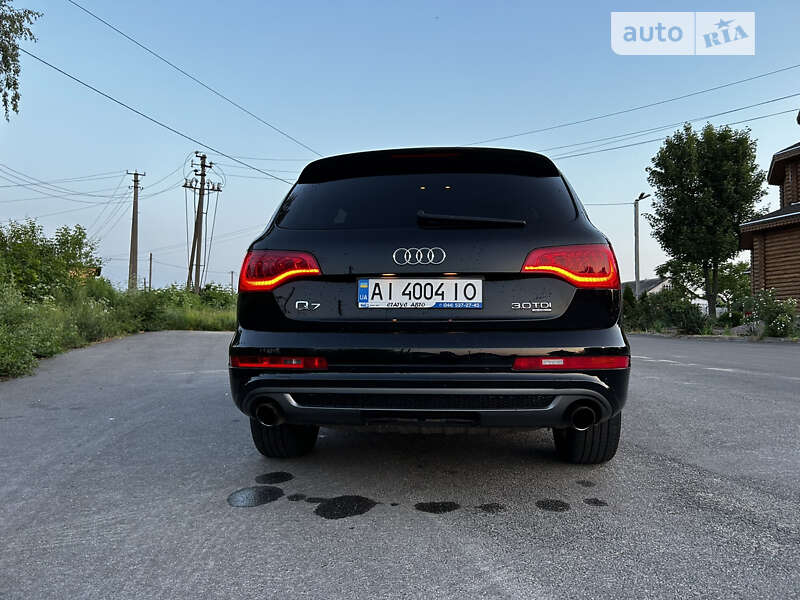 Внедорожник / Кроссовер Audi Q7 2010 в Мироновке