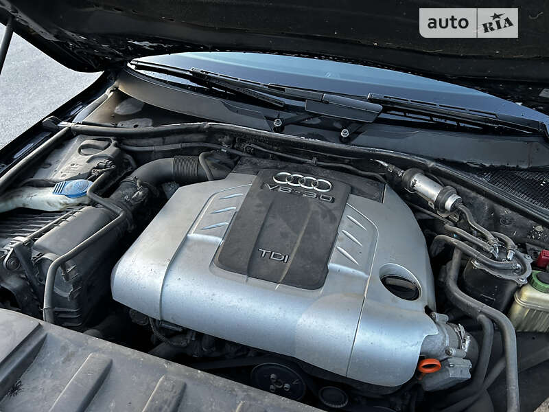 Внедорожник / Кроссовер Audi Q7 2010 в Мироновке