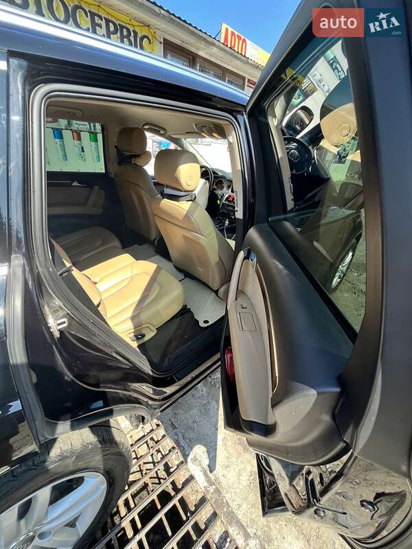 Внедорожник / Кроссовер Audi Q7 2010 в Рава-Русской фото 42 Внедорожник / Кроссовер Audi Q7 2010 в Рава-Русской
