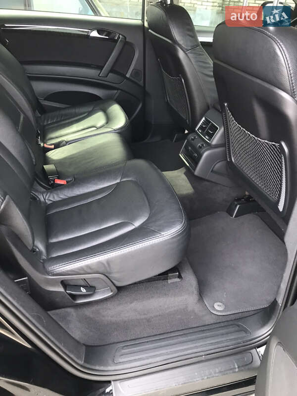 Внедорожник / Кроссовер Audi Q7 2013 в Виннице