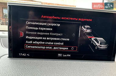 Позашляховик / Кросовер Audi Q7 2017 в 