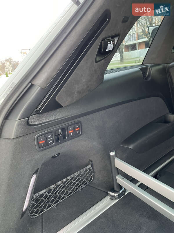 Позашляховик / Кросовер Audi Q7 2015 в Ужгороді