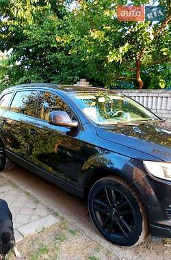 Внедорожник / Кроссовер Audi Q7 2007 в 