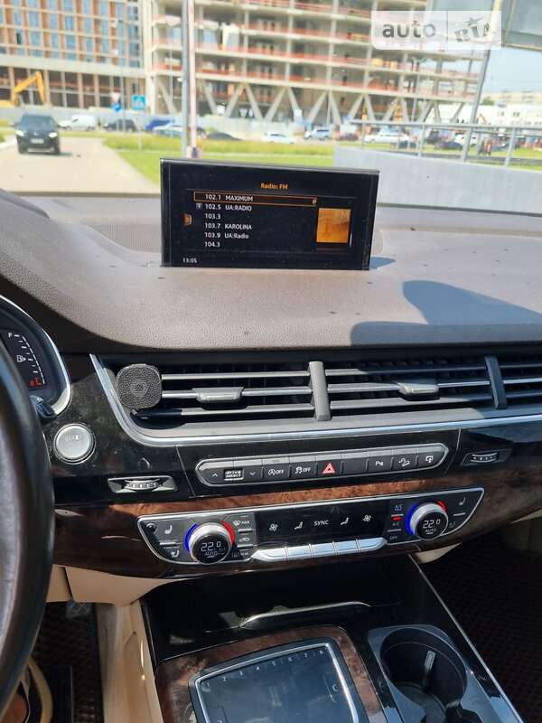 Позашляховик / Кросовер Audi Q7 2016 в Львові фото 10 Позашляховик / Кросовер Audi Q7 2016 в Львові