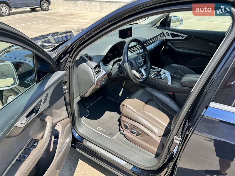 Внедорожник / Кроссовер Audi Q7 2015 в Одессе фото 3 Внедорожник / Кроссовер Audi Q7 2015 в Одессе