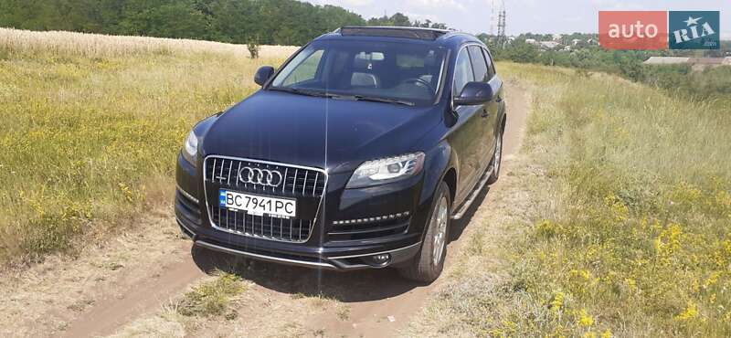 Позашляховик / Кросовер Audi Q7 2011 в Гайвороні