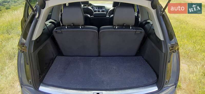 Внедорожник / Кроссовер Audi Q7 2011 в Гайвороне