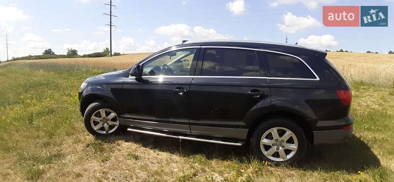 Внедорожник / Кроссовер Audi Q7 2011 в Гайвороне