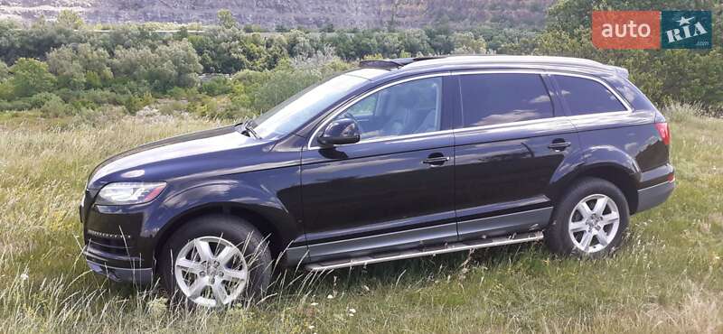 Внедорожник / Кроссовер Audi Q7 2011 в Гайвороне