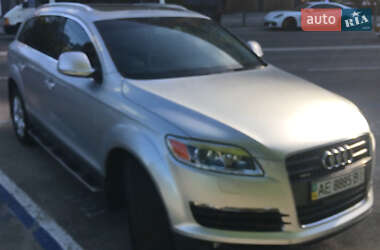 Внедорожник / Кроссовер Audi Q7 2007 в Днепре