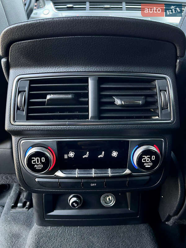 Внедорожник / Кроссовер Audi Q7 2017 в Умани