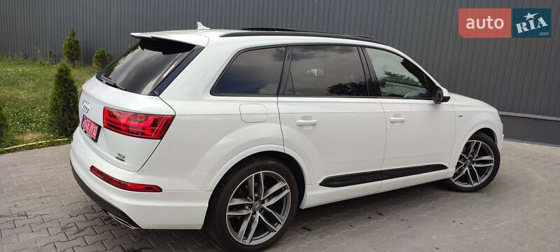 Внедорожник / Кроссовер Audi Q7 2016 в Черновцах фото 77 Внедорожник / Кроссовер Audi Q7 2016 в Черновцах