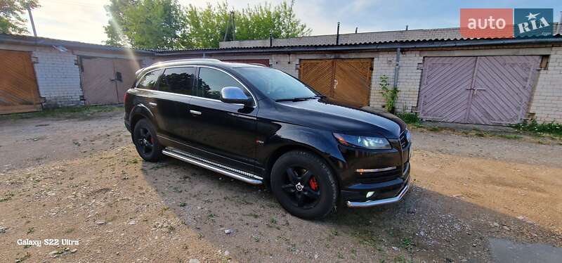 Позашляховик / Кросовер Audi Q7 2006 в Покровську