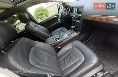 Внедорожник / Кроссовер Audi Q7 2015 в 