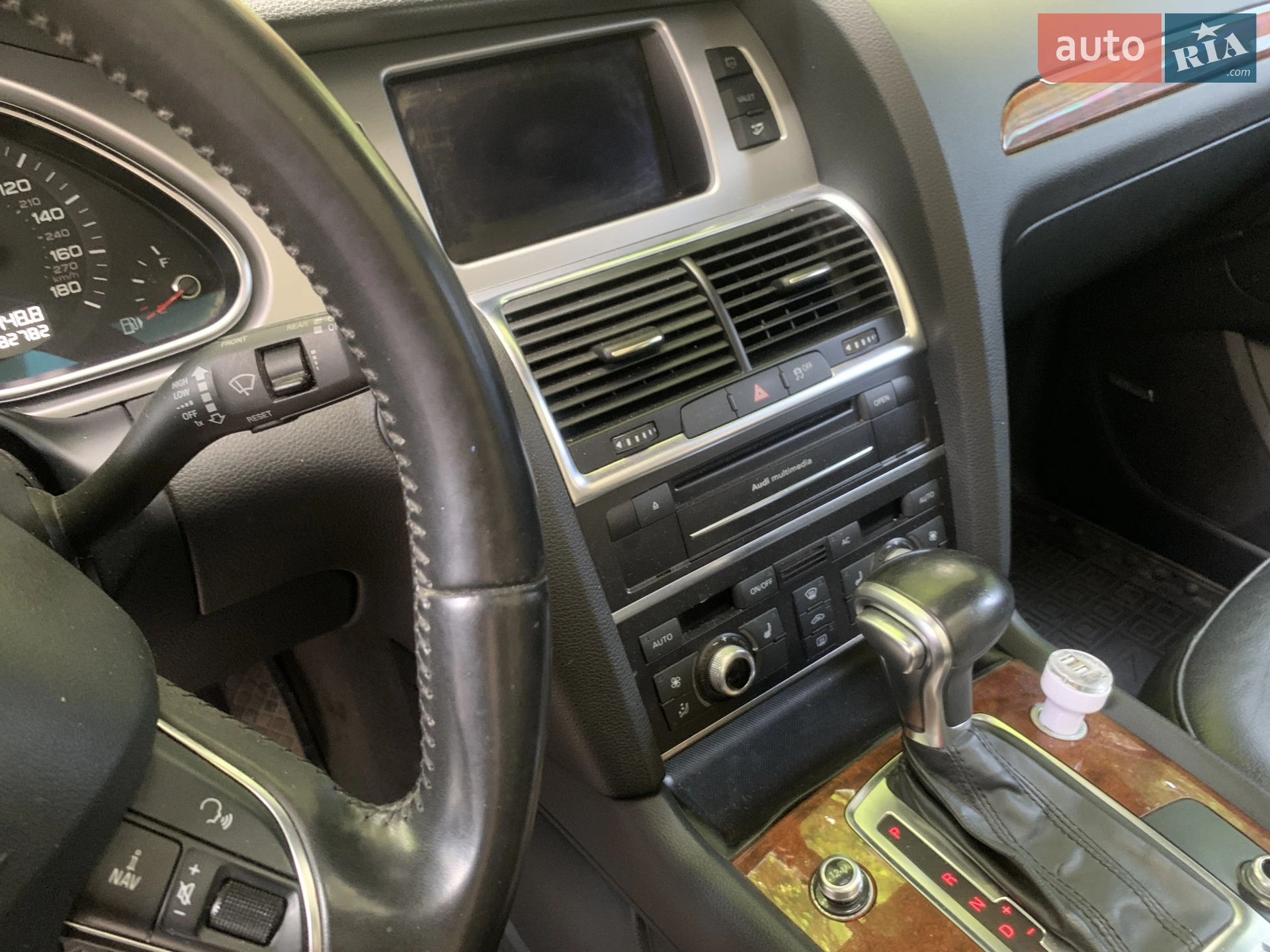 2011 Audi Q7 - мініатюра 10