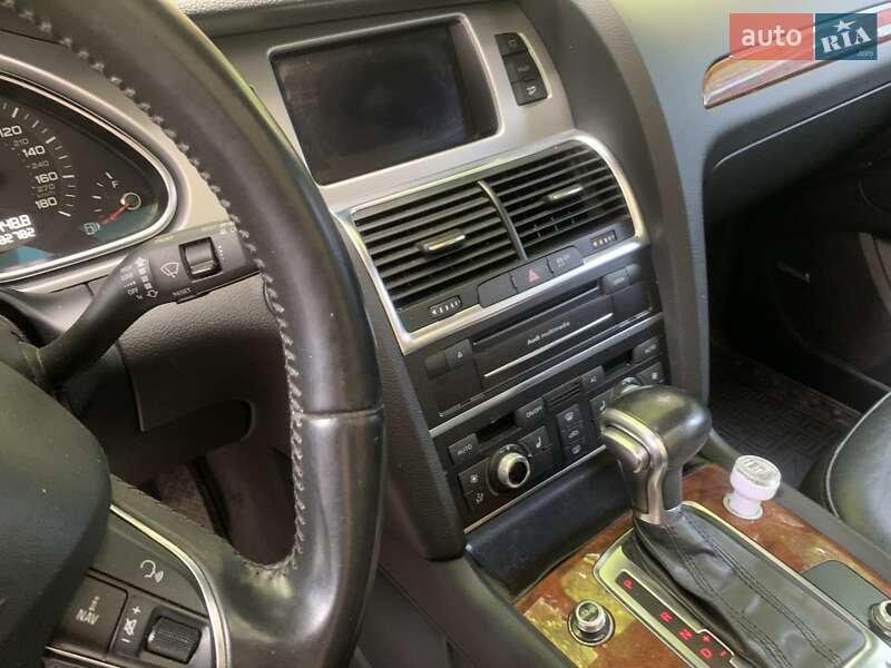 Внедорожник / Кроссовер Audi Q7 2011 в Кропивницком