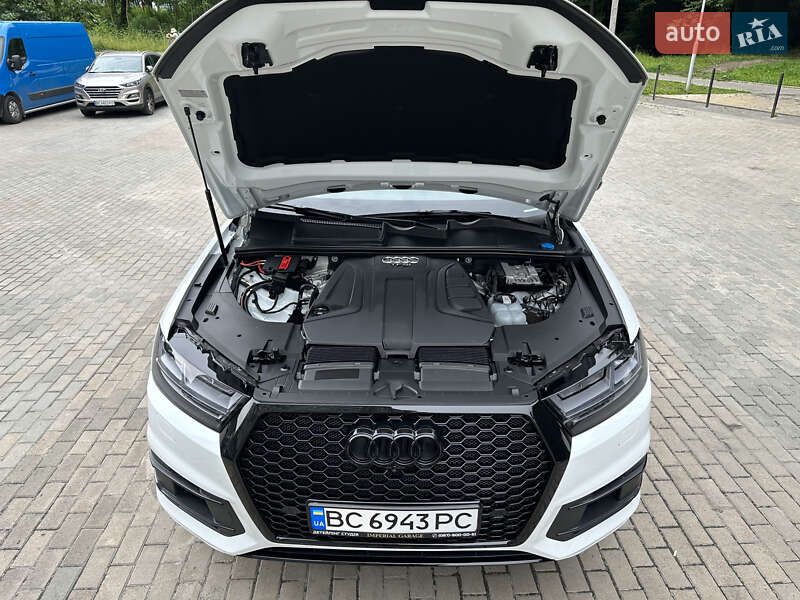 Внедорожник / Кроссовер Audi Q7 2018 в Львове