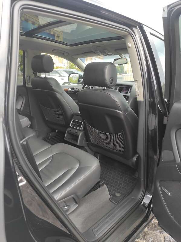 Позашляховик / Кросовер Audi Q7 2013 в Харкові