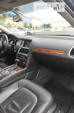 Внедорожник / Кроссовер Audi Q7 2013 в Харькове