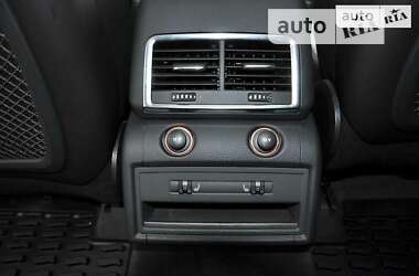 Позашляховик / Кросовер Audi Q7 2008 в 