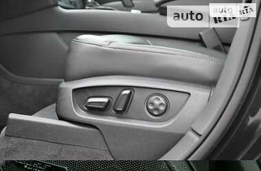 Позашляховик / Кросовер Audi Q7 2008 в 