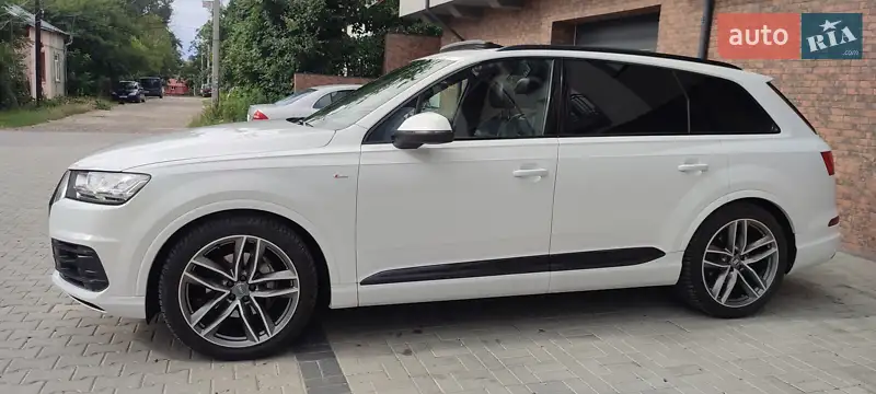 Audi Q7 2016 VIN WAUZZZ4M6GD052084 фото оголошення 127 з 261