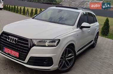 Внедорожник / Кроссовер Audi Q7 2016 в Черновцах