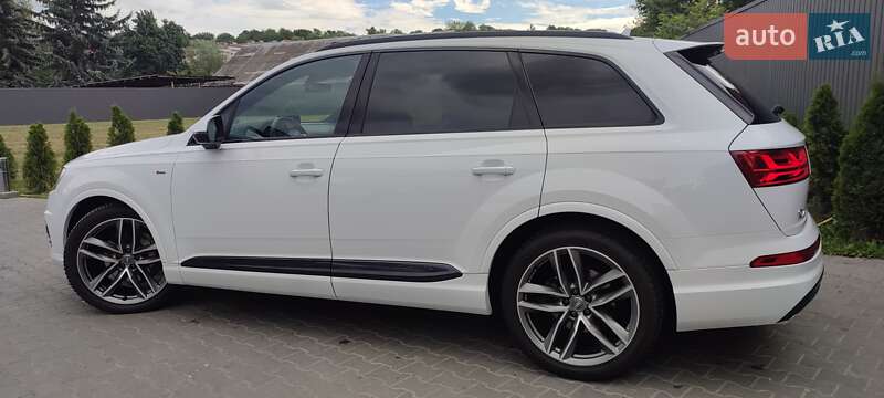 Внедорожник / Кроссовер Audi Q7 2016 в Черновцах фото 171 Внедорожник / Кроссовер Audi Q7 2016 в Черновцах