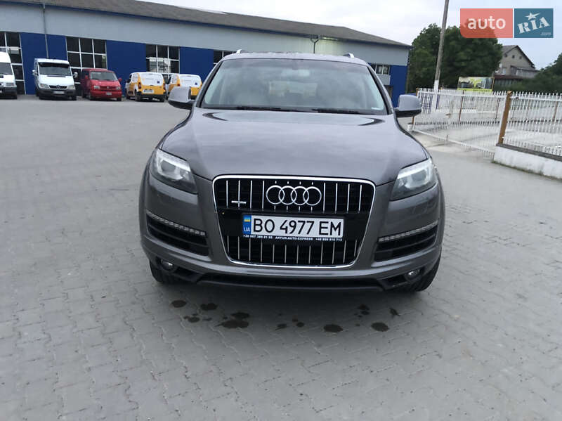 Внедорожник / Кроссовер Audi Q7 2012 в Бучаче