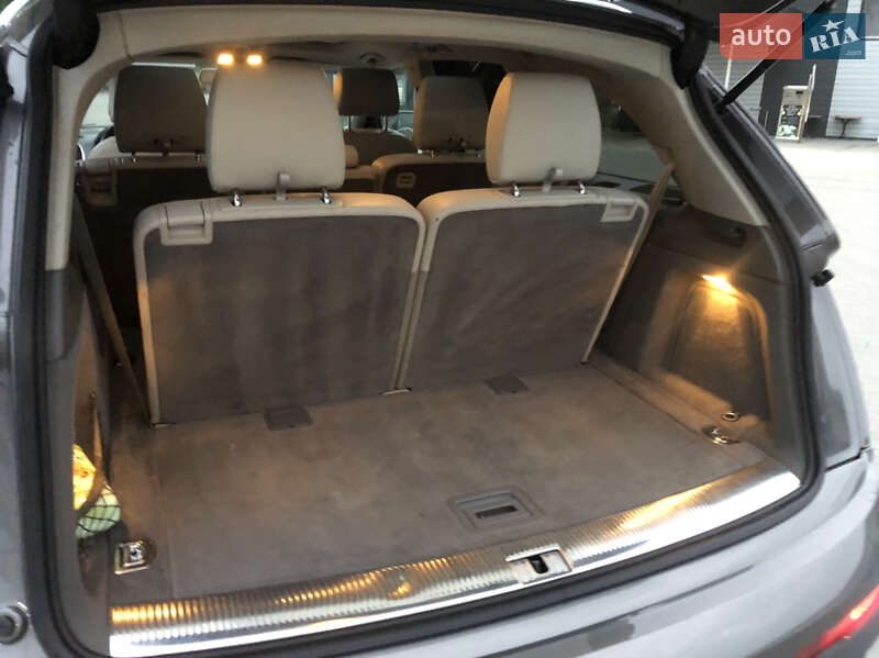 Внедорожник / Кроссовер Audi Q7 2012 в Бучаче