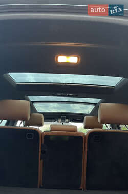 Внедорожник / Кроссовер Audi Q7 2010 в Черновцах