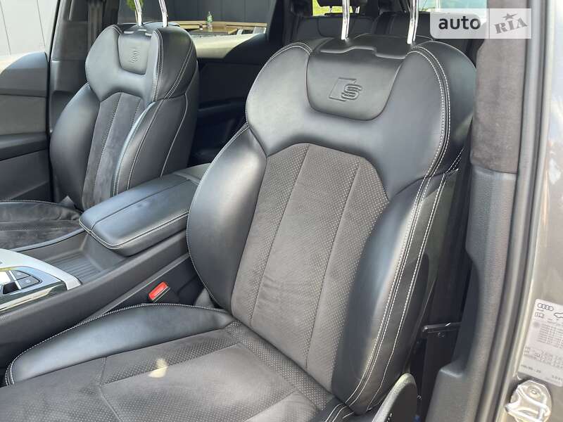 Внедорожник / Кроссовер Audi Q7 2015 в Ровно фото 17 Внедорожник / Кроссовер Audi Q7 2015 в Ровно