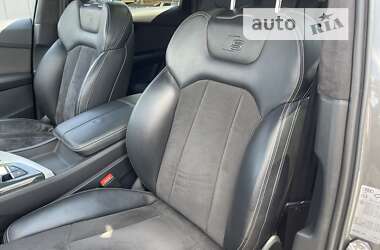Позашляховик / Кросовер Audi Q7 2015 в 