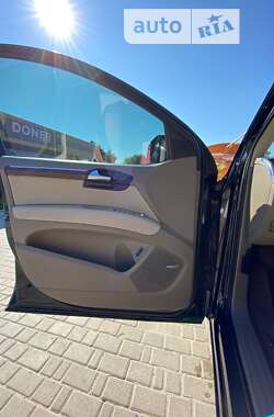 Позашляховик / Кросовер Audi Q7 2012 в 