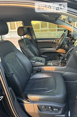 Внедорожник / Кроссовер Audi Q7 2013 в 