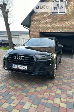 Внедорожник / Кроссовер Audi Q7 2017 в Одессе