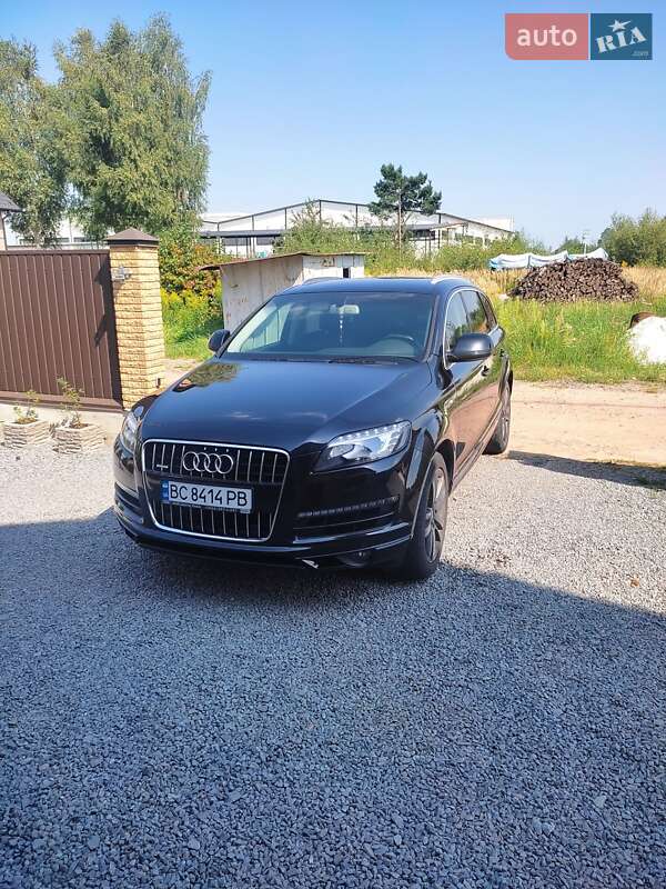 Позашляховик / Кросовер Audi Q7 2010 в Львові