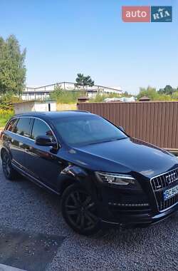 Внедорожник / Кроссовер Audi Q7 2010 в 