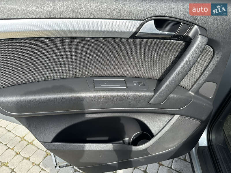 Внедорожник / Кроссовер Audi Q7 2006 в Черновцах фото 15 Внедорожник / Кроссовер Audi Q7 2006 в Черновцах