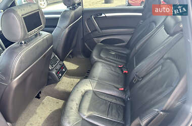 Внедорожник / Кроссовер Audi Q7 2006 в 