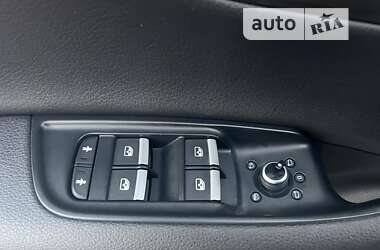 Позашляховик / Кросовер Audi Q7 2015 в Луцьку