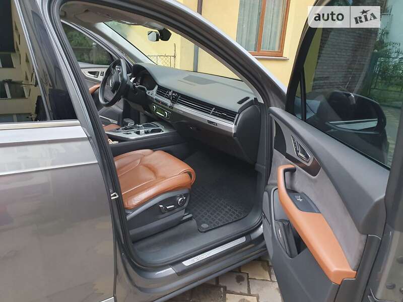 Внедорожник / Кроссовер Audi Q7 2016 в Ивано-Франковске фото 12 Внедорожник / Кроссовер Audi Q7 2016 в Ивано-Франковске