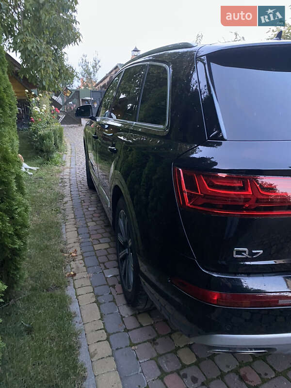 Позашляховик / Кросовер Audi Q7 2017 в Кам'янці-Бузькій