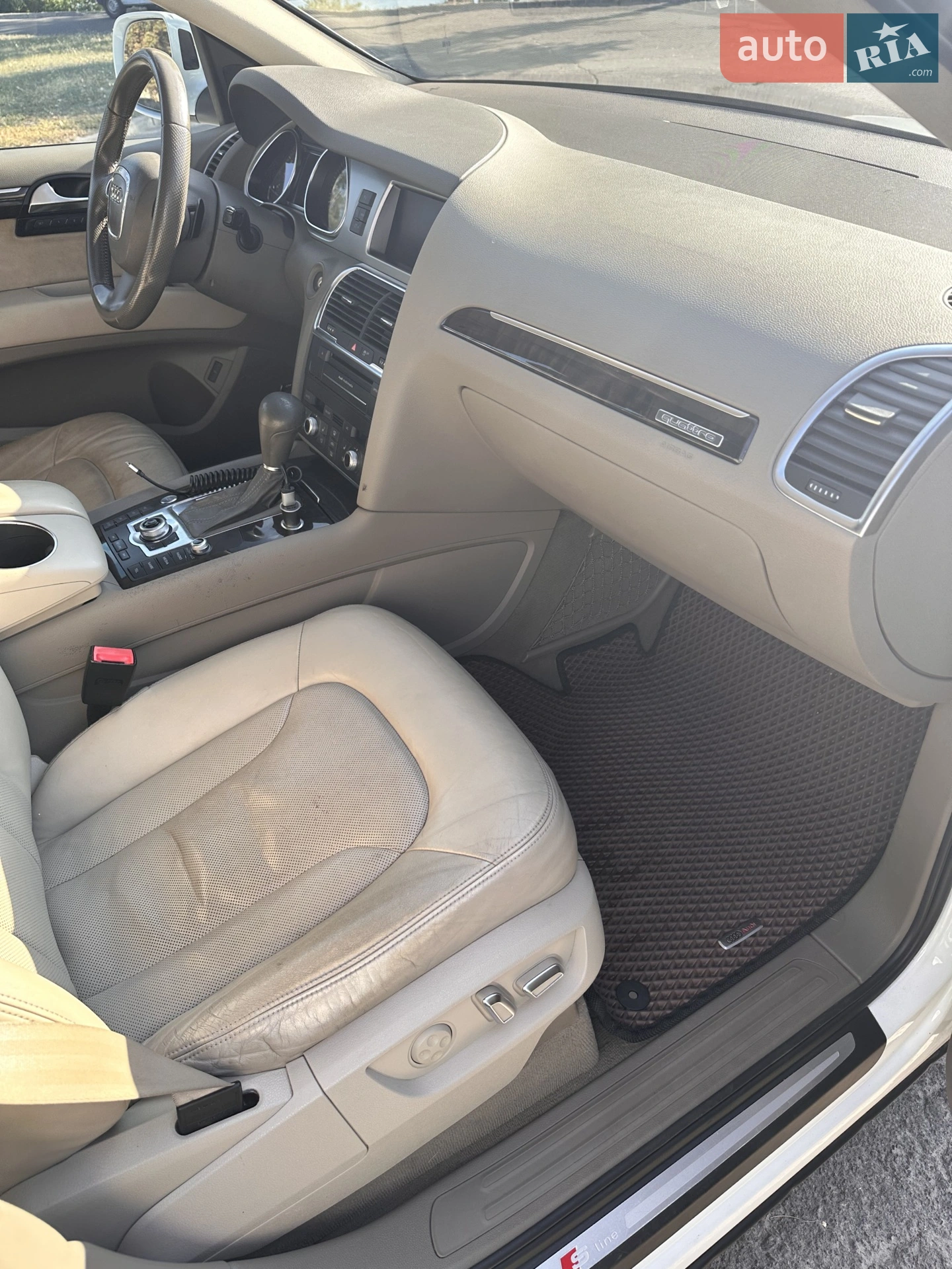 2010 Audi Q7 - мініатюра 13