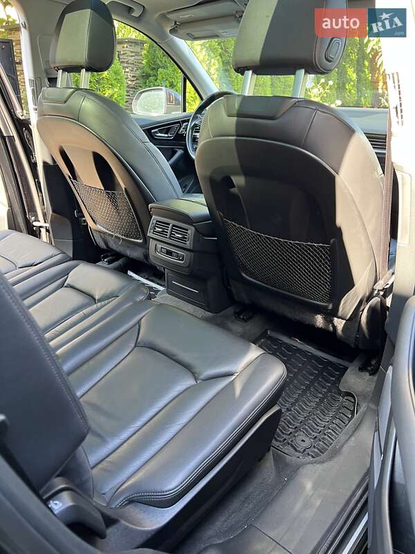 Позашляховик / Кросовер Audi Q7 2017 в Кам'янці-Бузькій