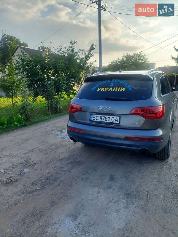 Позашляховик / Кросовер Audi Q7 2011 в Львові