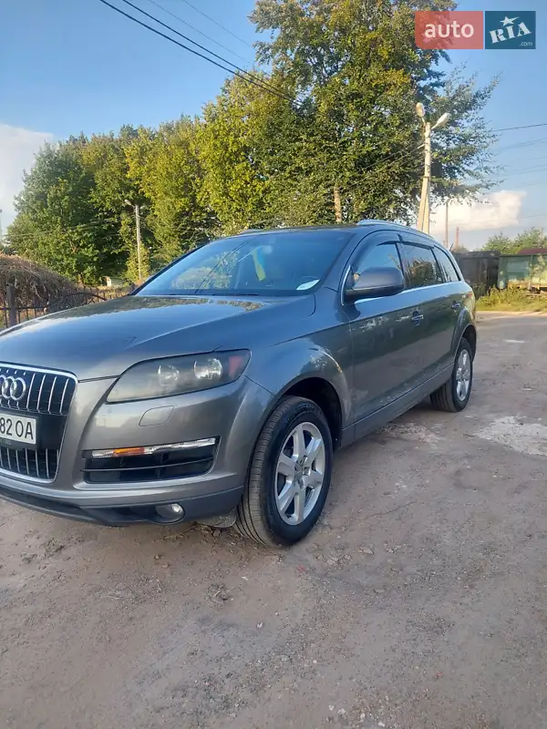 Audi Q7 2011